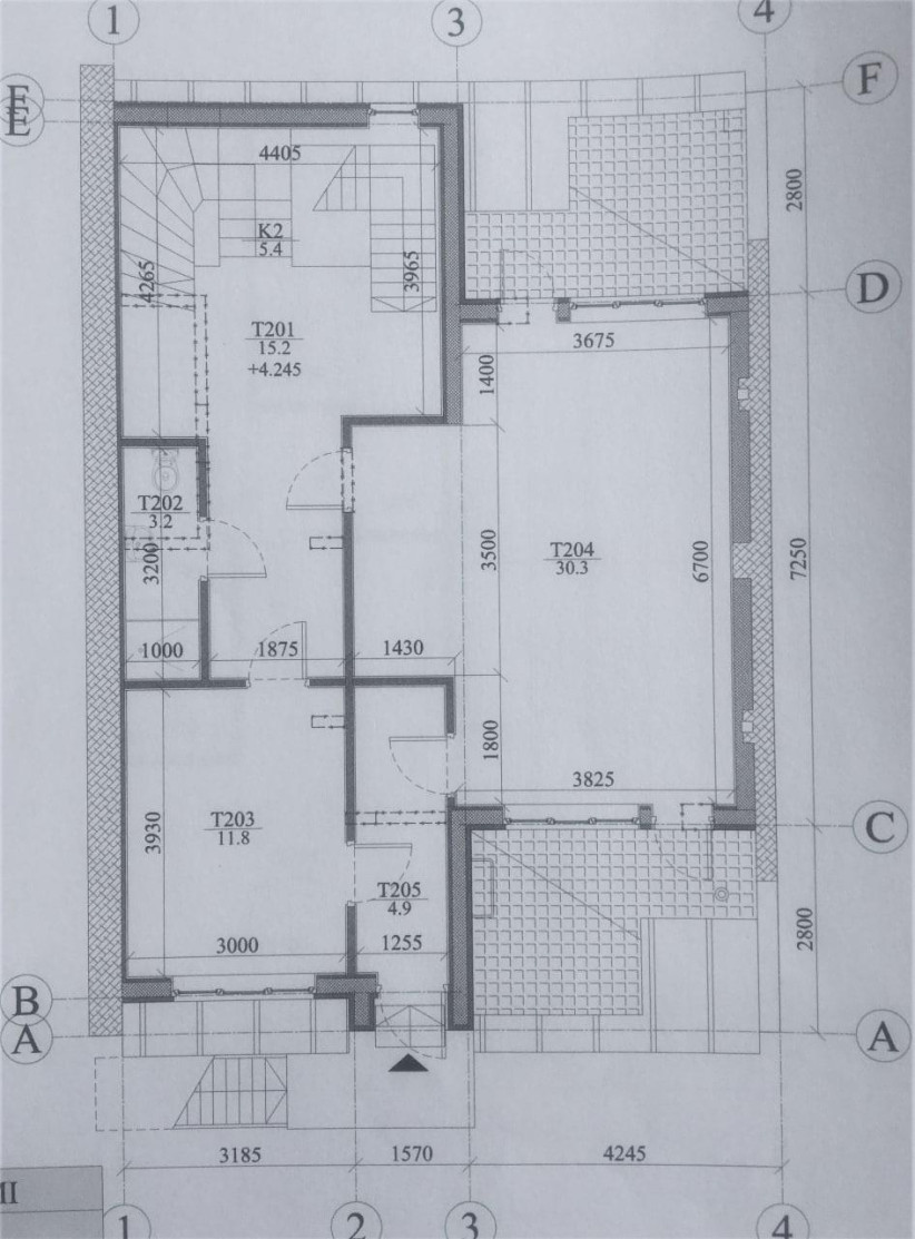Floor plan with room and window dimensions.