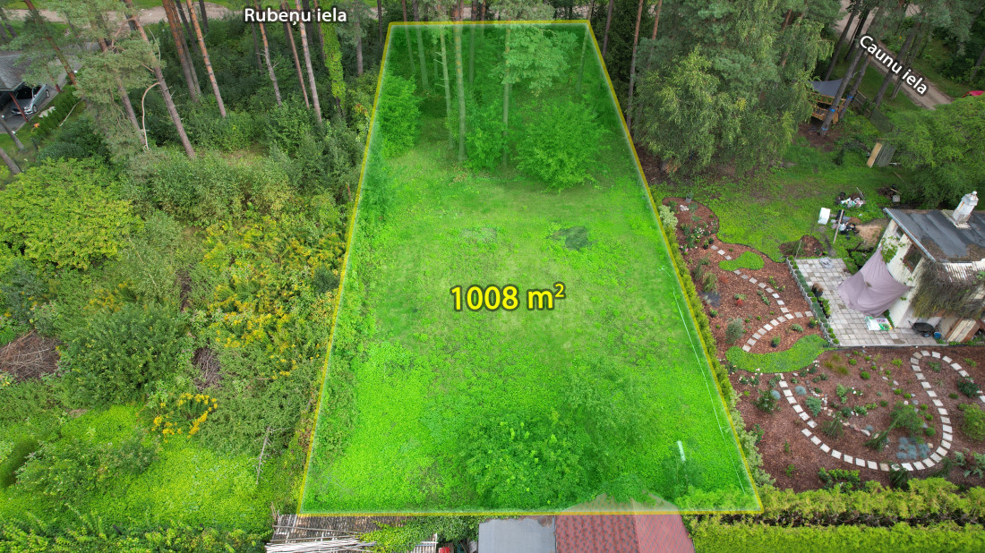 The land area is 1008 square metres 