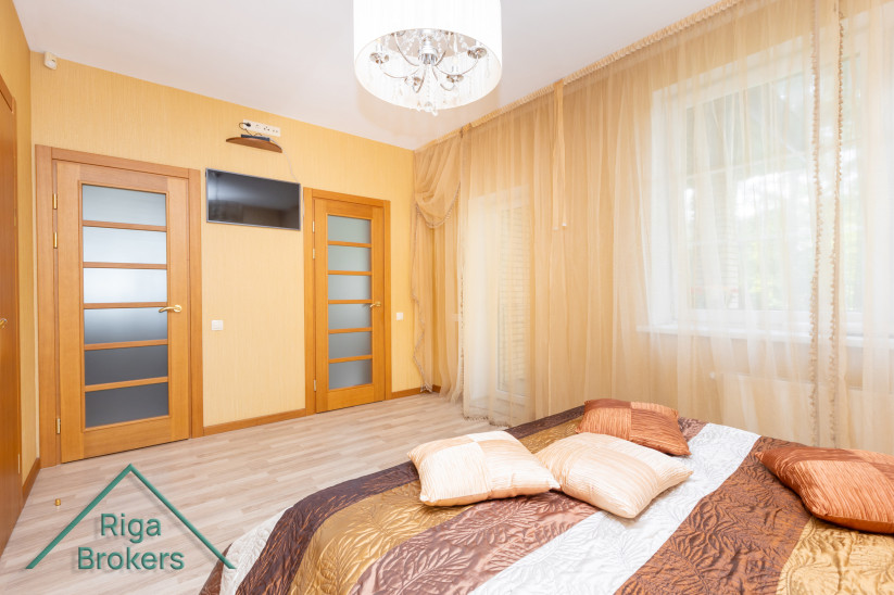 Bright bedroom with modern design.