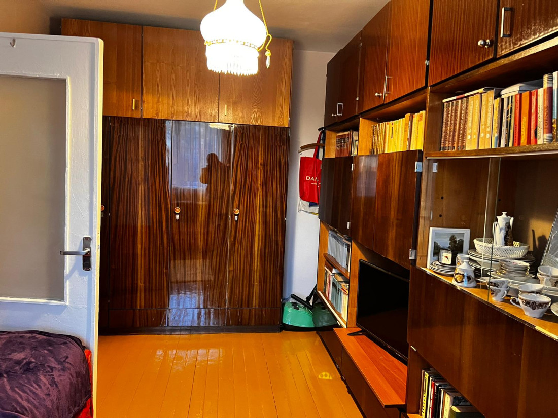 Bookshelves and display cabinets in an apartment.