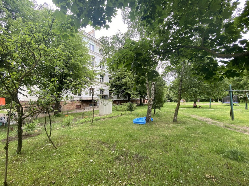  Green yard near apartment building