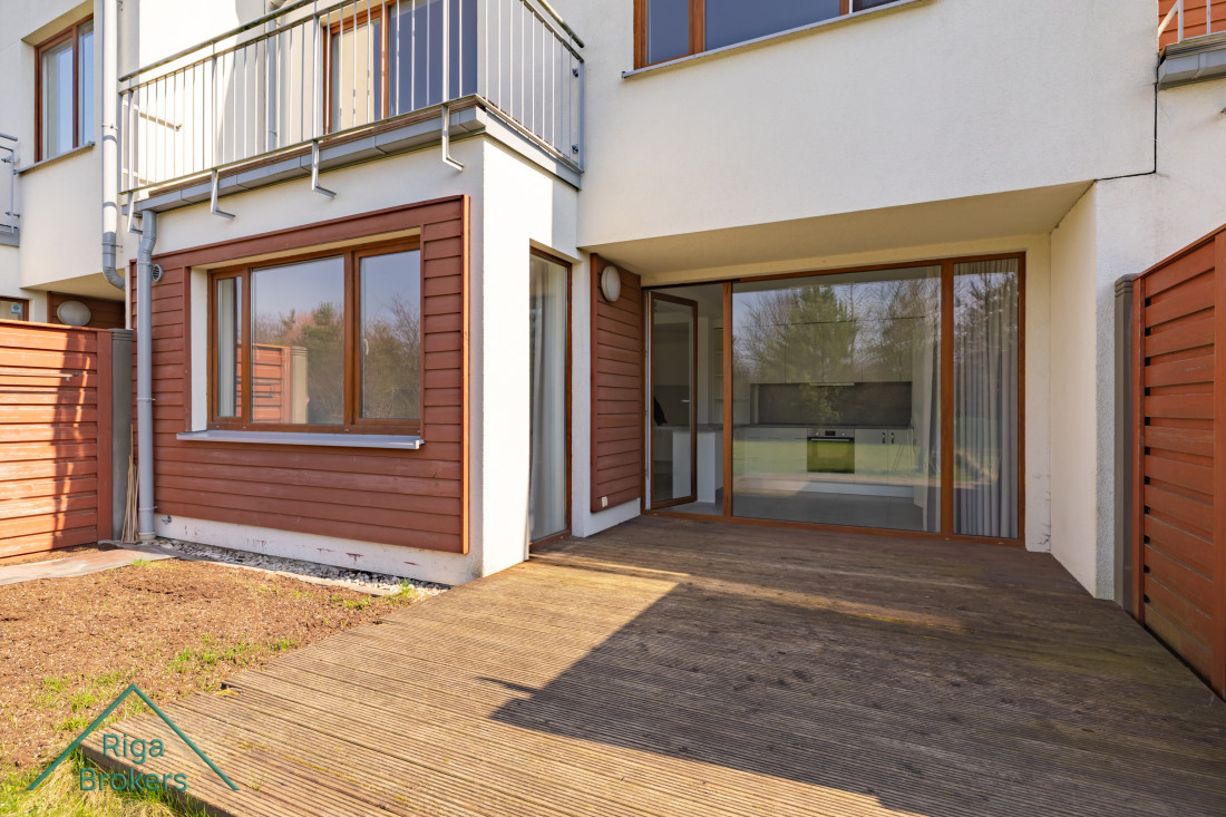 Terrace with glass doors to kitchen
